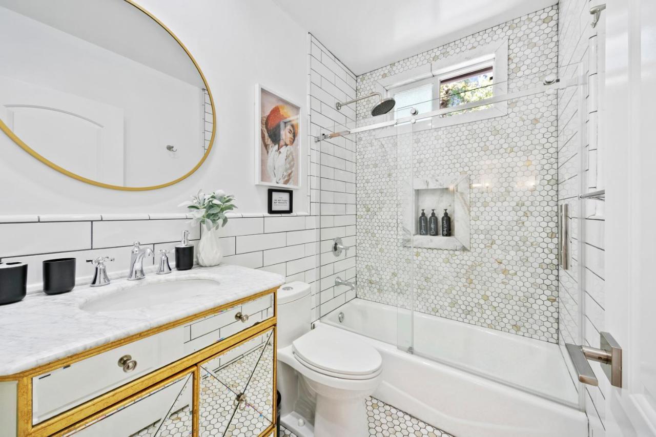 Studio City Contemporary Villa With Pool Sleeps 10 洛杉矶 外观 照片