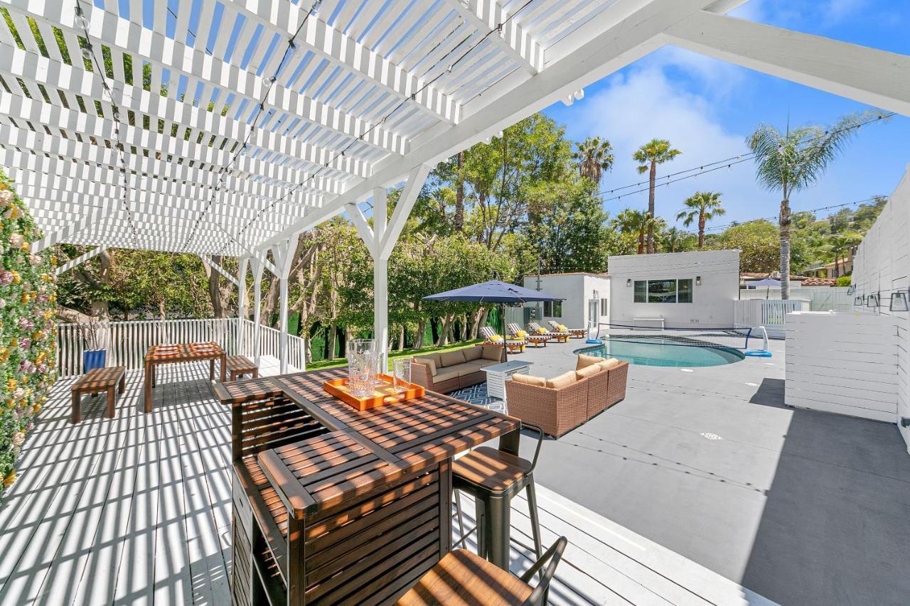 Studio City Contemporary Villa With Pool Sleeps 10 洛杉矶 外观 照片