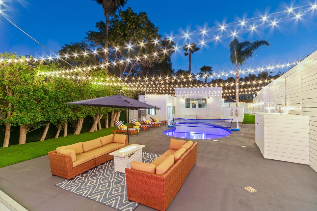 Studio City Contemporary Villa With Pool Sleeps 10 洛杉矶 外观 照片