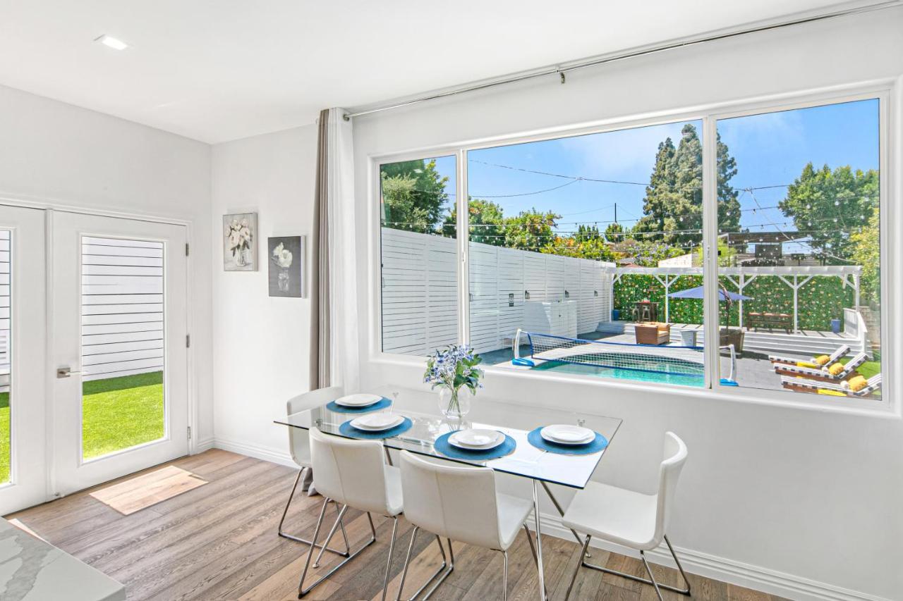 Studio City Contemporary Villa With Pool Sleeps 10 洛杉矶 外观 照片