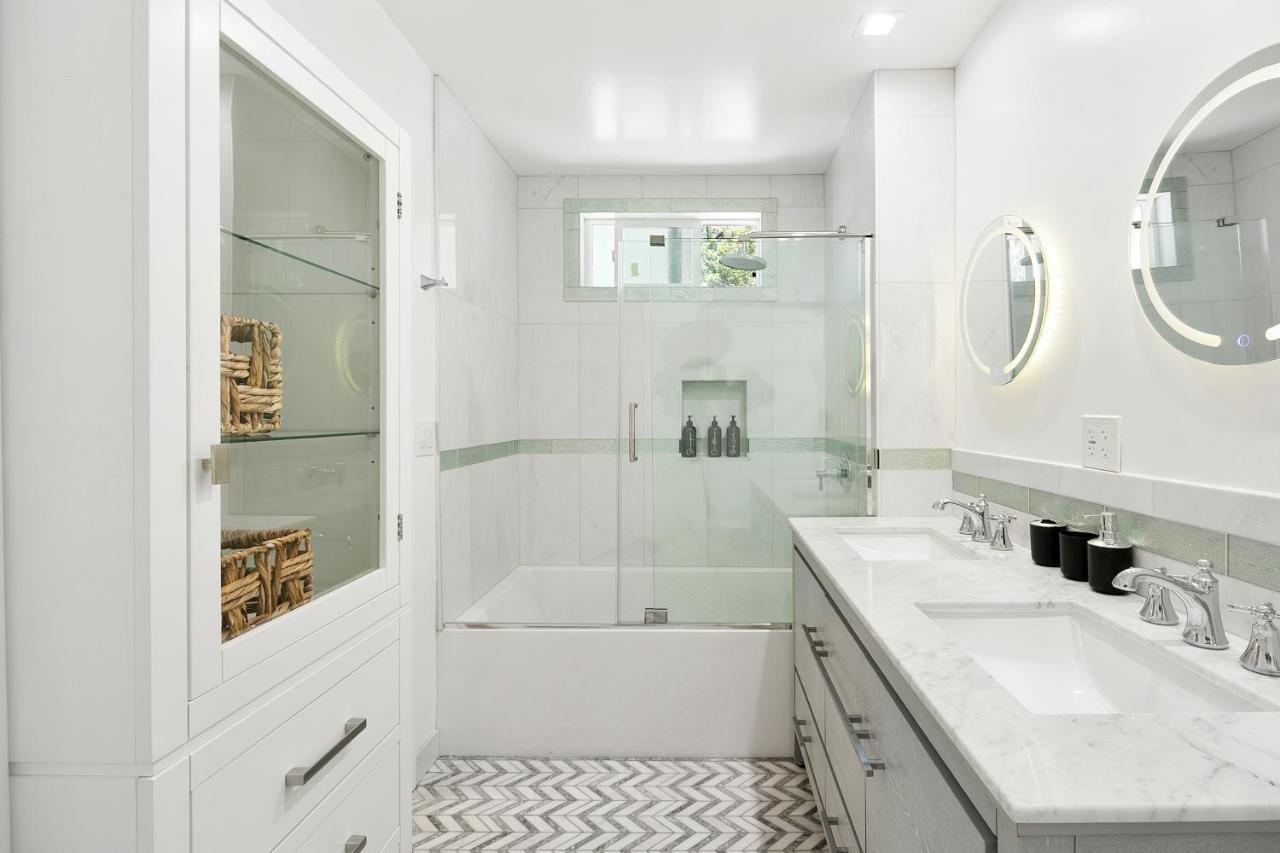 Studio City Contemporary Villa With Pool Sleeps 10 洛杉矶 外观 照片