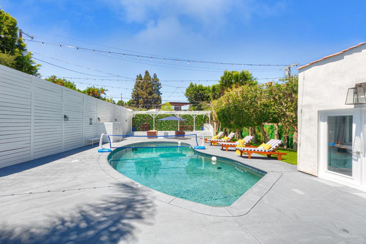 Studio City Contemporary Villa With Pool Sleeps 10 洛杉矶 外观 照片